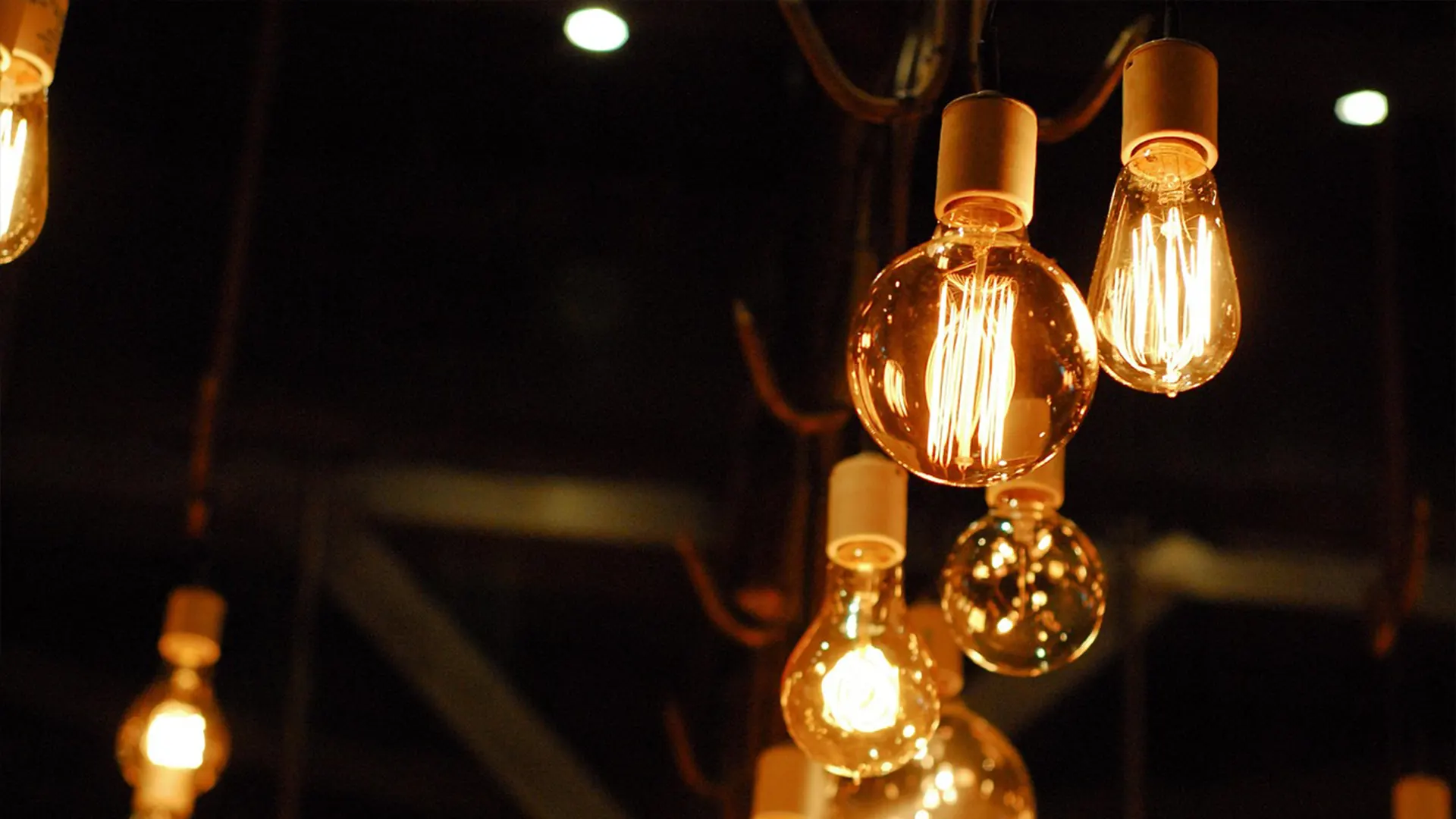 Éclairage ampoule LED